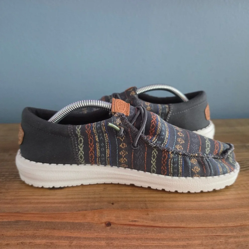 Hey Dude Kids Wally Funk Loafers Grey Tribal Pattern Canvas Slip On Shoes Size 4